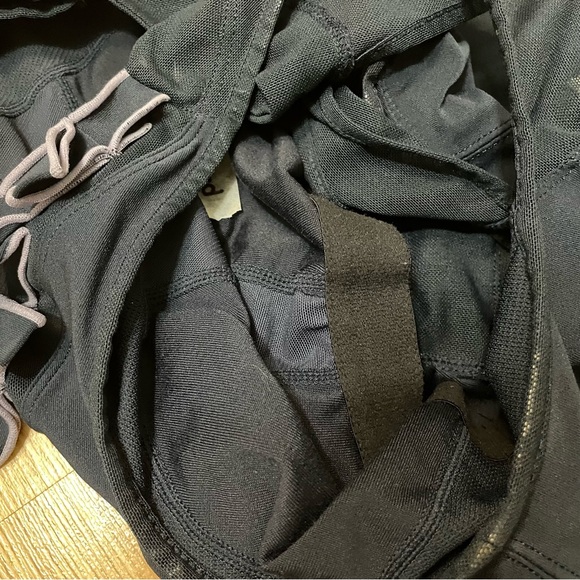 Nike Fit Dry Tank Top Built In Shelf Bra Navy Blue Purple Ruffle Women’s M - Picture 10 of 11